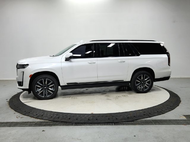 Used 2023 Cadillac Escalade ESV Sport w/ Touring Package RWD image 5