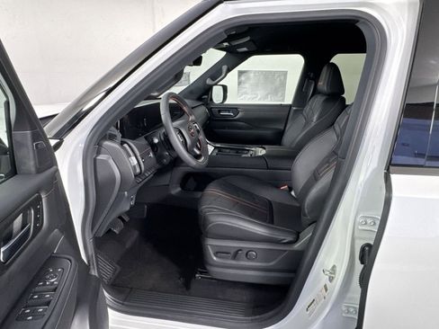 New 2025 Nissan Armada PRO-4X image 5