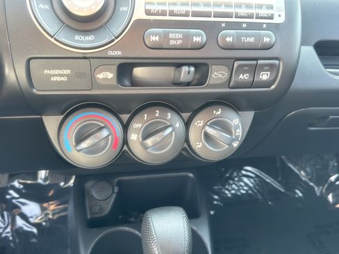 Used 2007 Honda Fit image 28