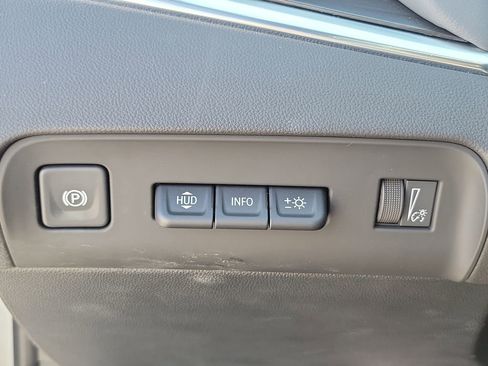 Certified 2023 Buick Enclave Premium w/ Experience Buick Package image 28