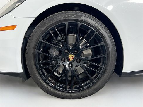 Certified 2023 Porsche Panamera 4 image 33