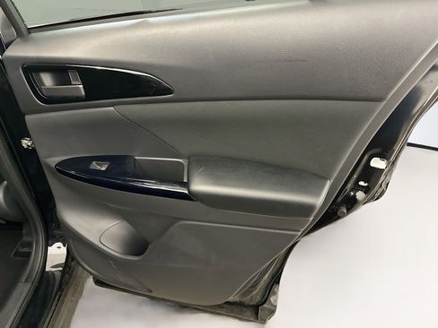 Used 2024 Mitsubishi Eclipse Cross LE image 30