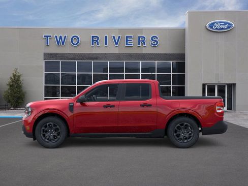 New 2026 Ford Maverick XLT image 3