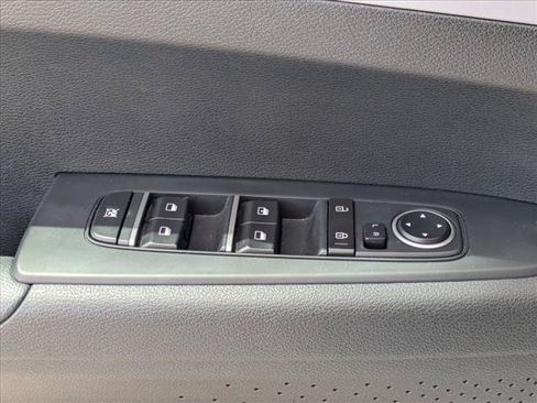 Used 2023 Kia Forte LX FWD image 16