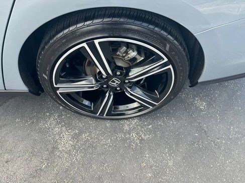 Used 2024 Honda Accord Sport image 21