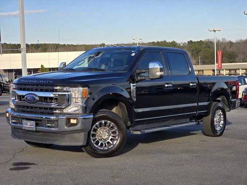 Used 2020 Ford F250 XLT w/ XLT Premium Package image 2