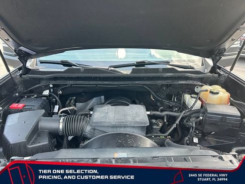 Used 2024 Chevrolet Silverado 2500 LT AWD/4WD image 11