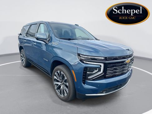 Certified 2025 Chevrolet Tahoe High Country image 1
