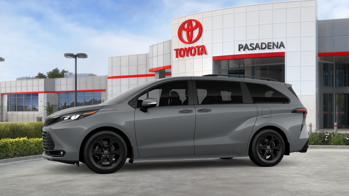 New 2026 Toyota Sienna XLE Woodland Edition AWD/4WD image 5