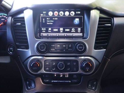 Used 2020 Chevrolet Tahoe Premier AWD/4WD image 37