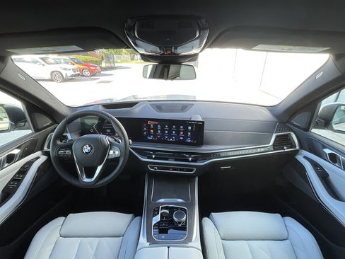 New 2026 BMW X5 sDrive40i w/ Premium Package image 12