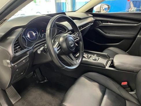 Used 2021 MAZDA MAZDA3 s FWD image 22