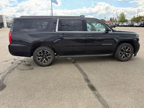Used 2017 Chevrolet Suburban LT AWD/4WD image 11