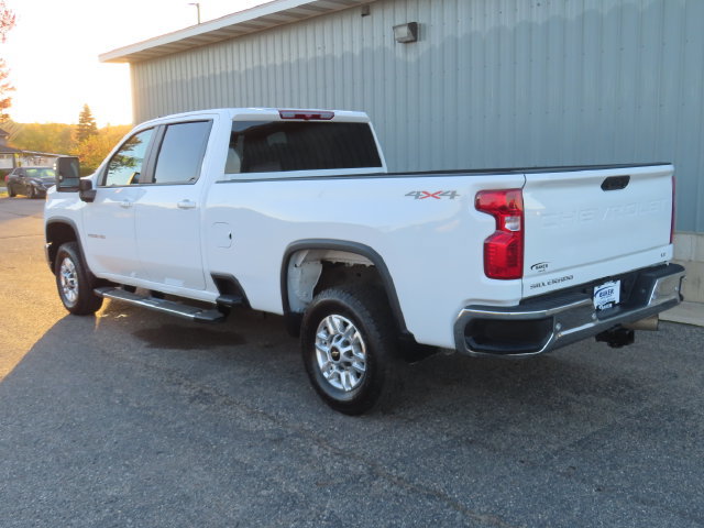 Used 2025 Chevrolet Silverado 2500 LT w/ Safety Package AWD/4WD image 9