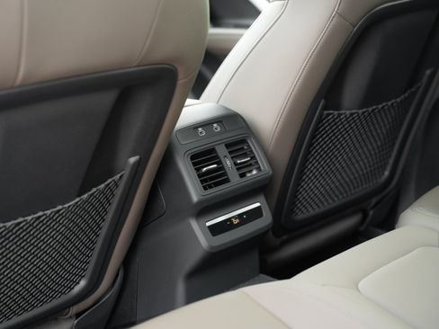 Certified 2025 Audi Q5 Premium Plus w/ Premium Plus AWD/4WD image 27