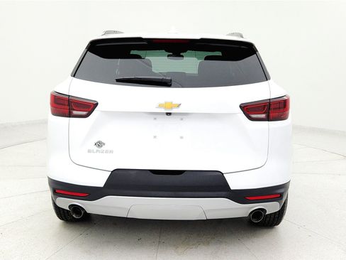 Used 2024 Chevrolet Blazer LT w/ Convenience Package image 3