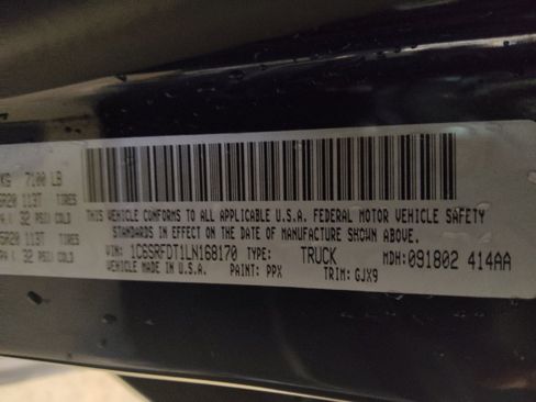 Used 2020 RAM 1500 Laramie AWD/4WD image 33