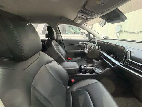 Used 2023 Kia Sportage EX AWD/4WD image 18