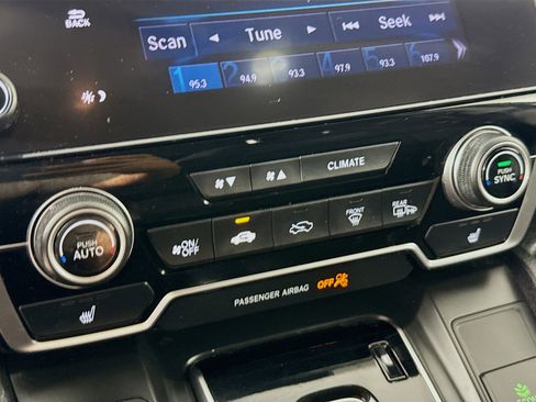 Used 2019 Honda CR-V EX image 16