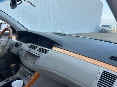 Used 2007 Toyota Avalon Limited image 15