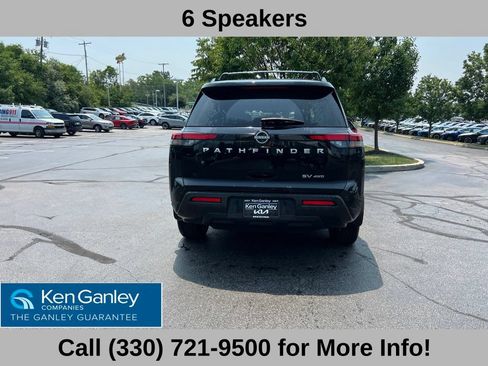 Used 2022 Nissan Pathfinder SV AWD/4WD image 11