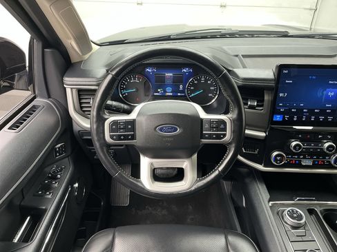 Certified 2024 Ford Expedition Max XLT image 16