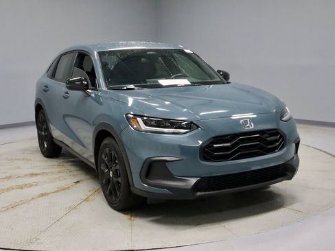 Used 2025 Honda HR-V Sport image 1