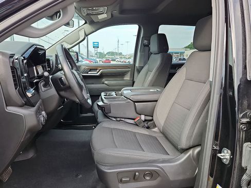 Used 2023 Chevrolet Silverado 1500 LT AWD/4WD image 24