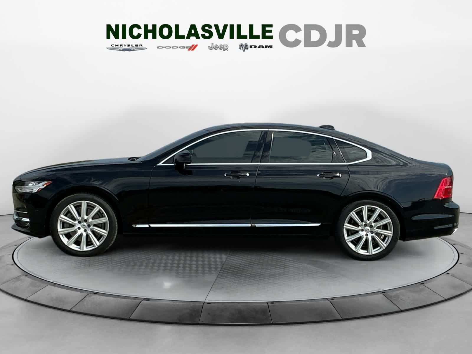 Used 2017 Volvo S90 T6 Inscription w/ Vision Package AWD/4WD image 2