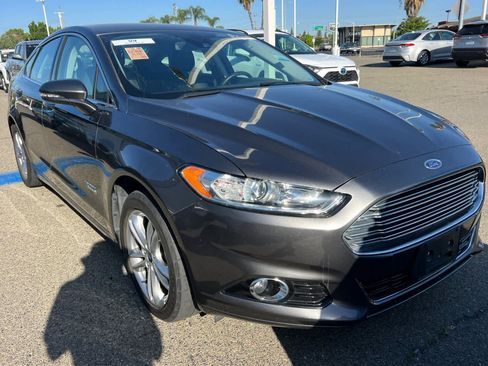 Used 2016 Ford Fusion Energi Titanium w/ Driver Assist Package FWD image 3