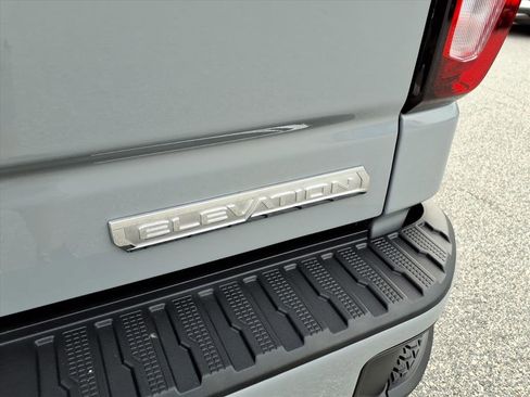 Used 2024 GMC Sierra 1500 Elevation image 5