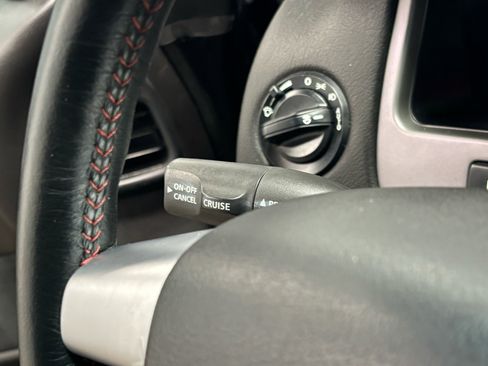 Used 2004 Pontiac GTO image 32