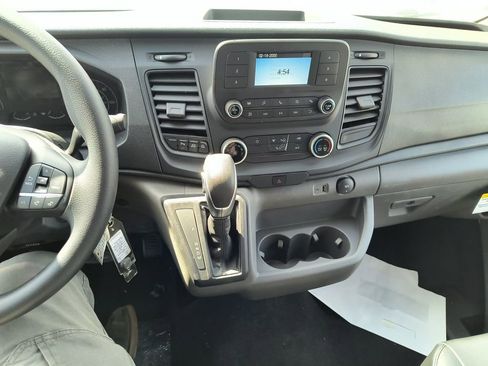 New 2025 Ford Transit 250 Low Roof image 36