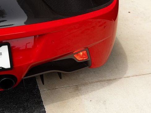 Used 2015 Ferrari 458 Spider RWD image 26