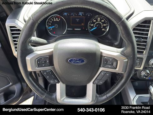 Used 2016 Ford F150 Platinum w/ Equipment Group 701A Luxury image 19