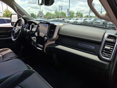 Certified 2024 RAM 2500 Laramie AWD/4WD image 11
