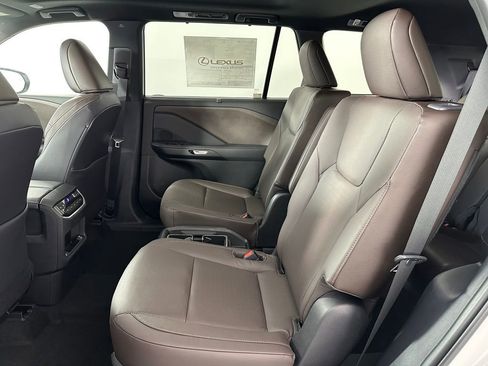 New 2026 Lexus TX 350 AWD image 17