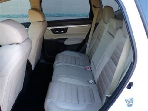 Used 2019 Honda CR-V LX image 19