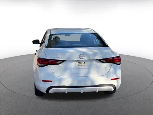 Used 2025 Nissan Sentra S image 15