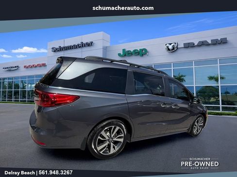 Used 2024 Honda Odyssey Touring image 7