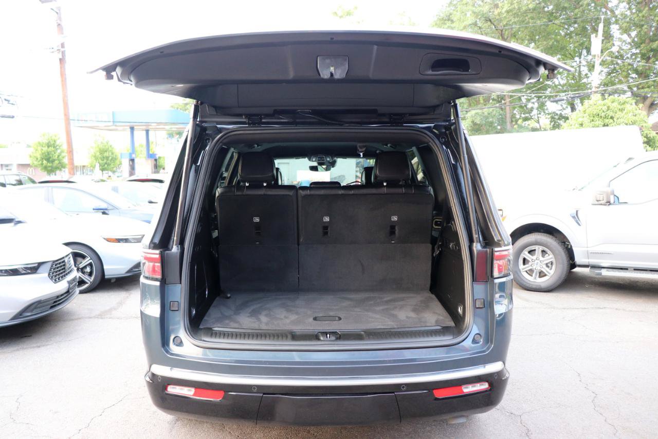 Used 2024 Jeep Wagoneer Series II AWD/4WD image 62