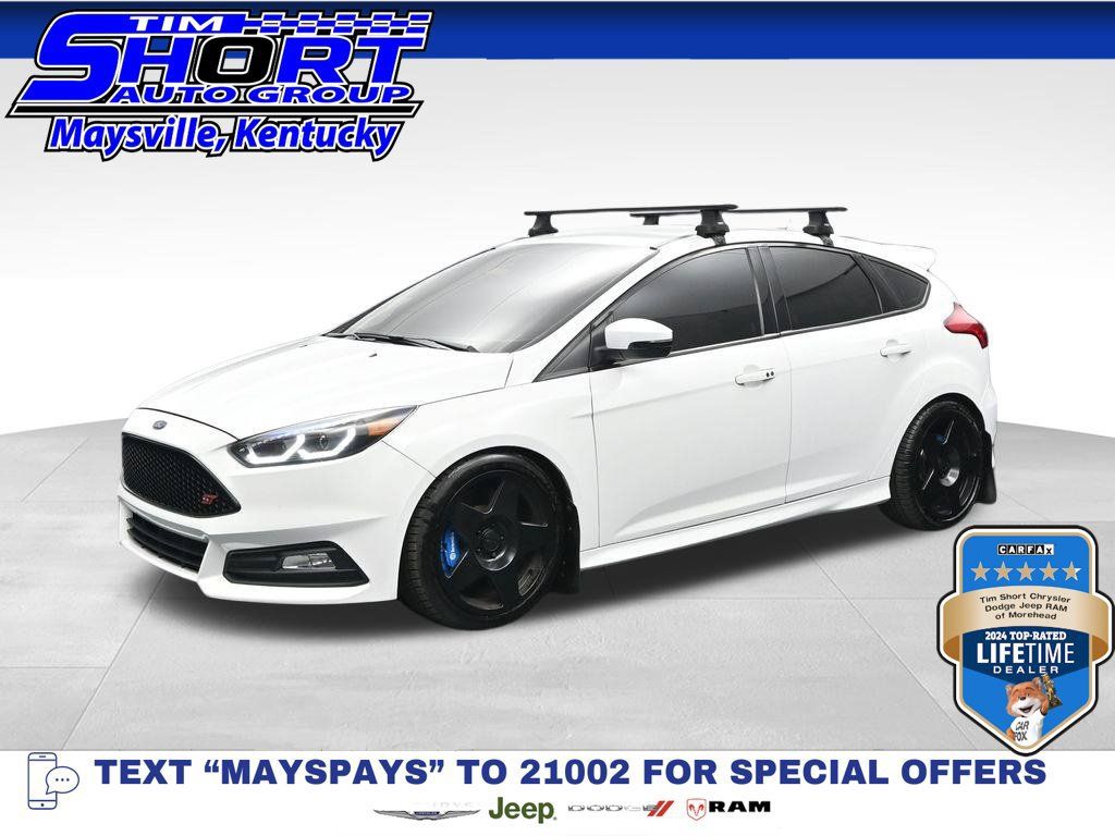 Used 2017 Ford Focus ST FWD 360° Tour