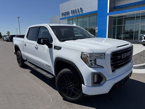 Used 2021 GMC Sierra 1500 AT4 AWD/4WD image 3