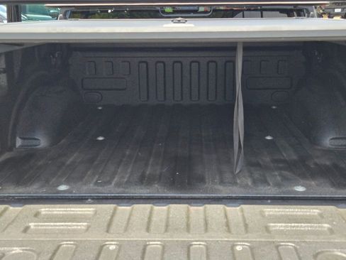 Used 2017 Ford F150 Lariat AWD/4WD image 12