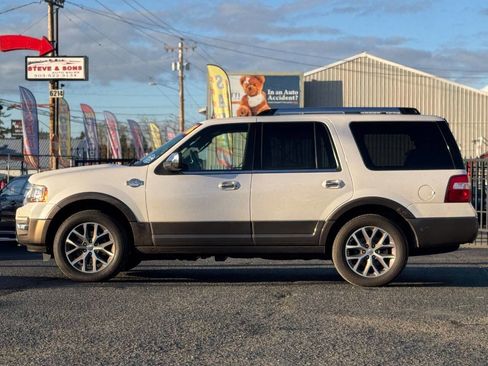 Used 2016 Ford Expedition King Ranch image 19