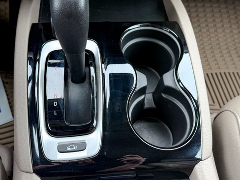 Used 2019 Honda Ridgeline RTL-E image 34