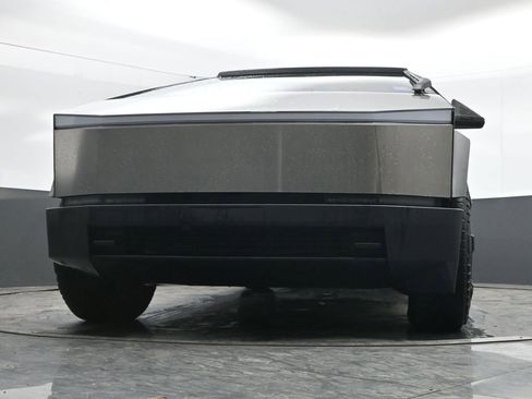 Used 2024 Tesla Cybertruck Cyberbeast AWD/4WD image 42