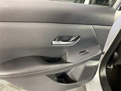 Used 2021 Nissan Sentra S image 25