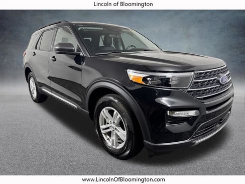 Used 2024 Ford Explorer XLT w/ Equipment Group 202A AWD/4WD image 8