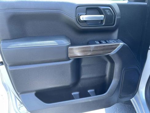Used 2019 Chevrolet Silverado 1500 RST w/ True North Edition AWD/4WD image 22